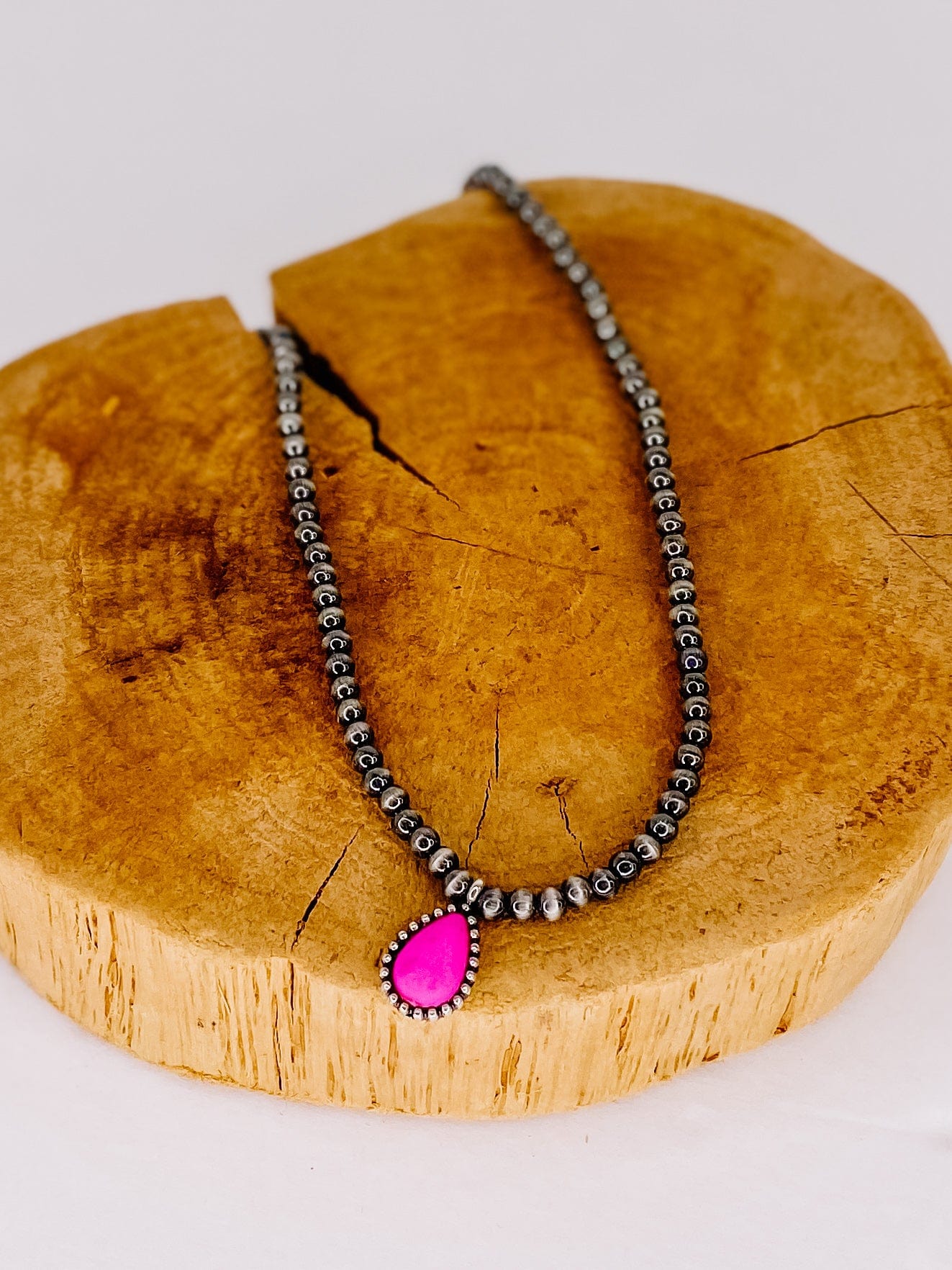 Necklaces Pink Teardrop Choker