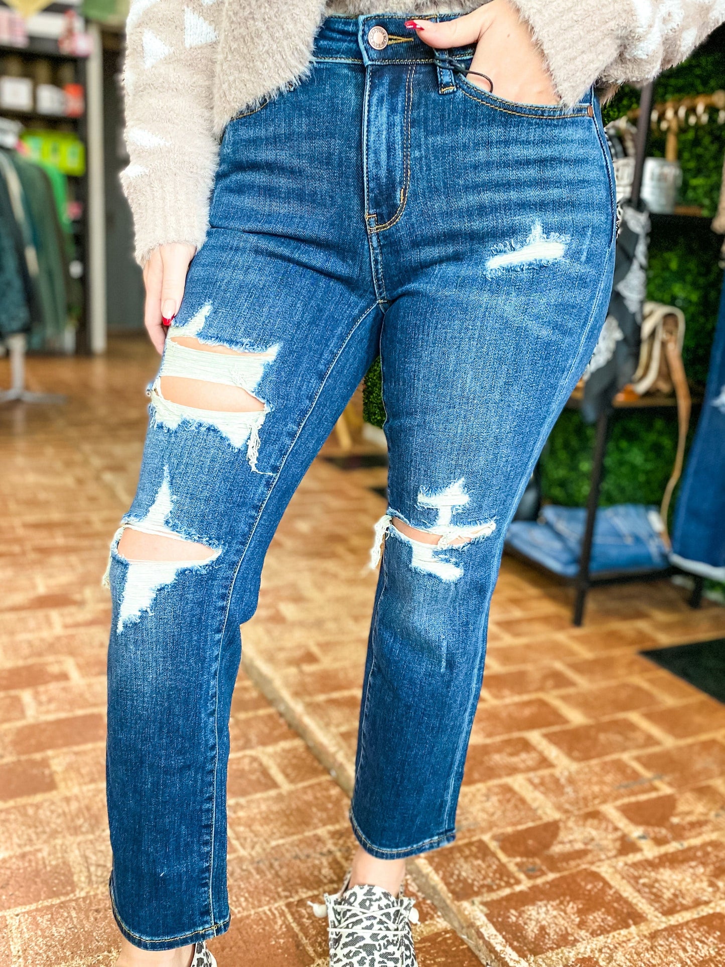 Bottoms Judy Blue Distressed Straight Leg