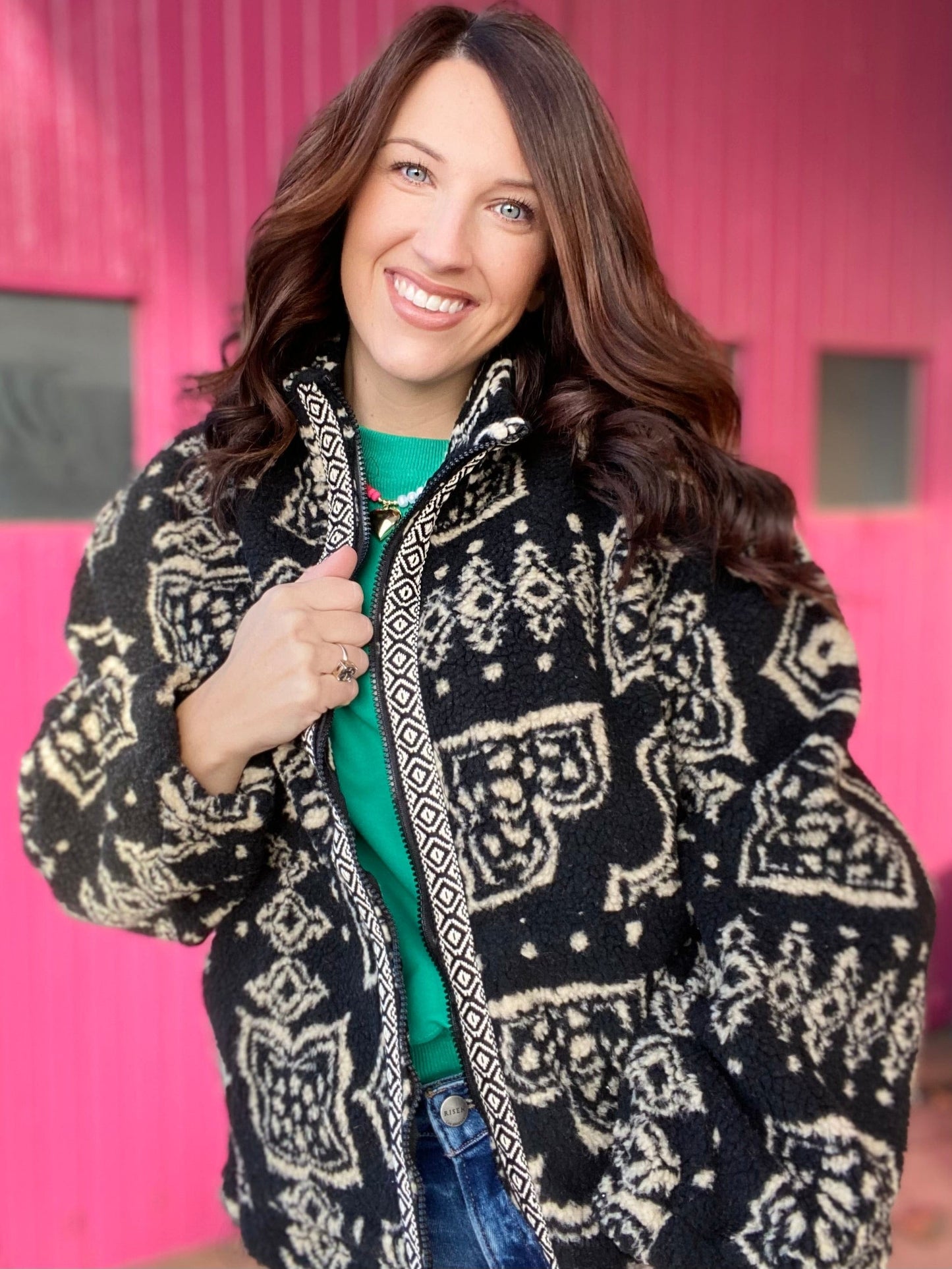 Outerwear Jilli Sherpa Jacket