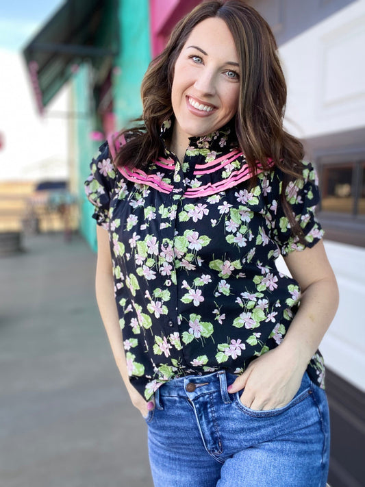 Tops Leena Oversized Collar Blouse