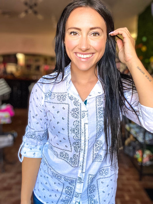 Tops Pretty Paisley Button Down- Olive Gray