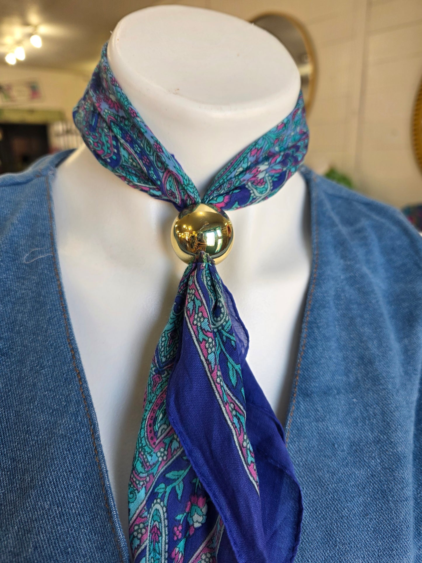 Goldie Scarf Slide